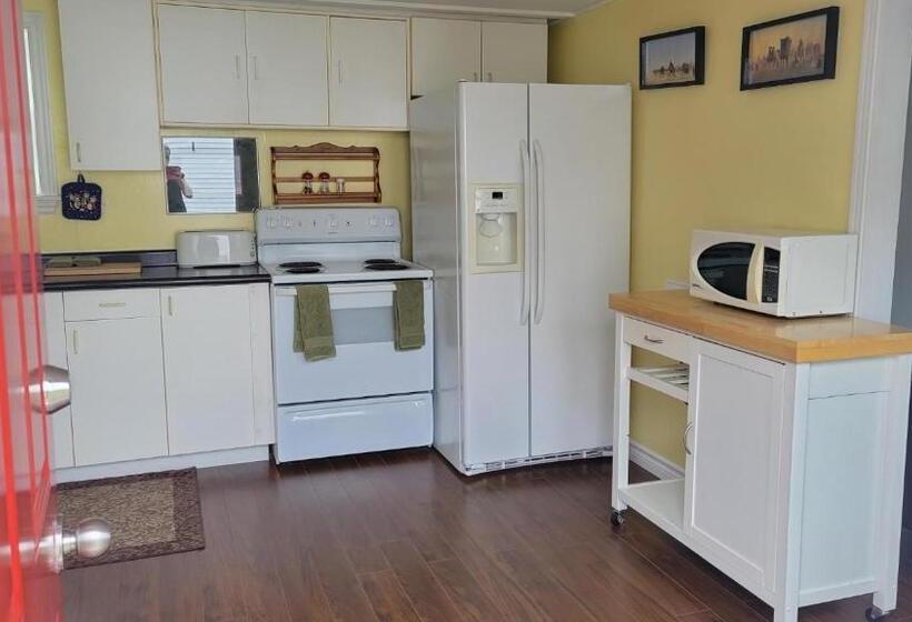 סוויטה משפחתית, Lakelawn B&b Motel