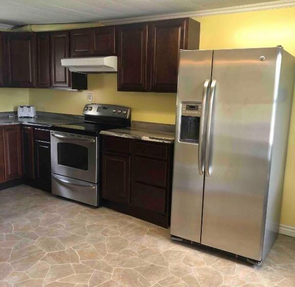 דירת חדר, Lakelawn B&b Motel