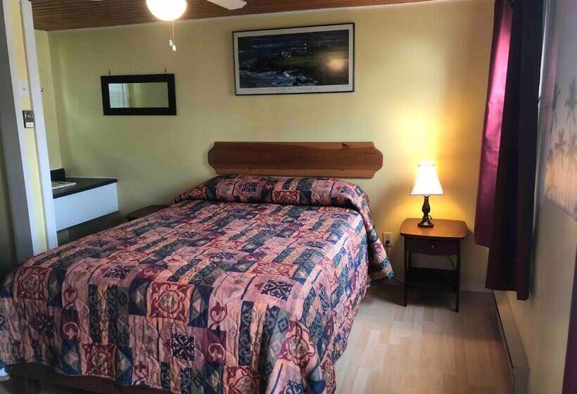 חדר משפתחתי סופריור, Lakelawn B&b Motel