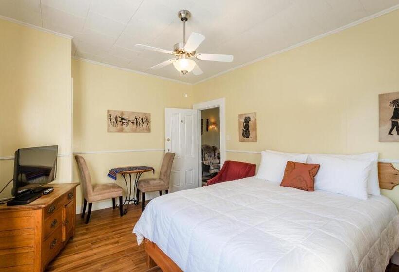 בית, חדר שינה 1, Lakelawn B&b Motel