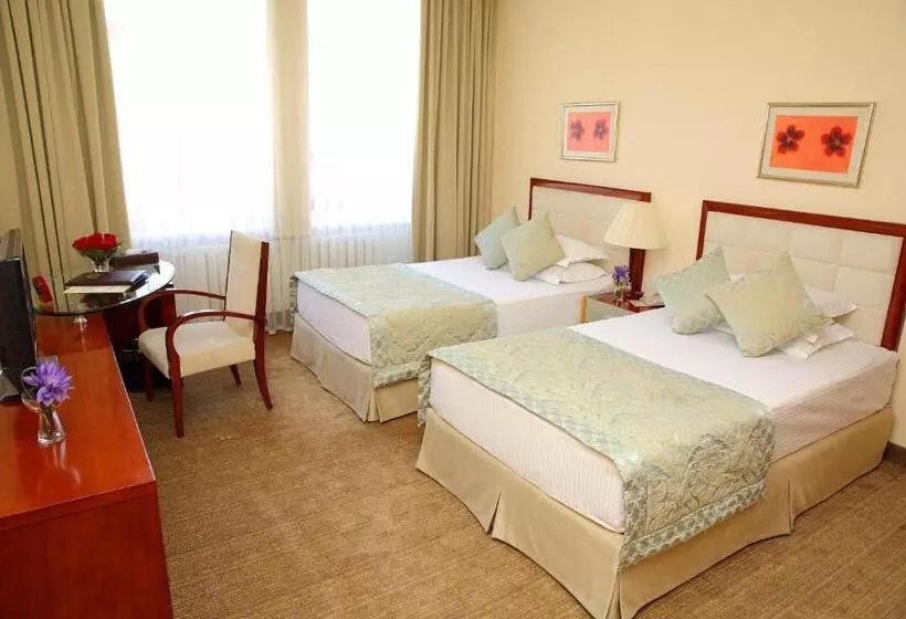 اتاق استاندارد, Park Hotel Bishkek