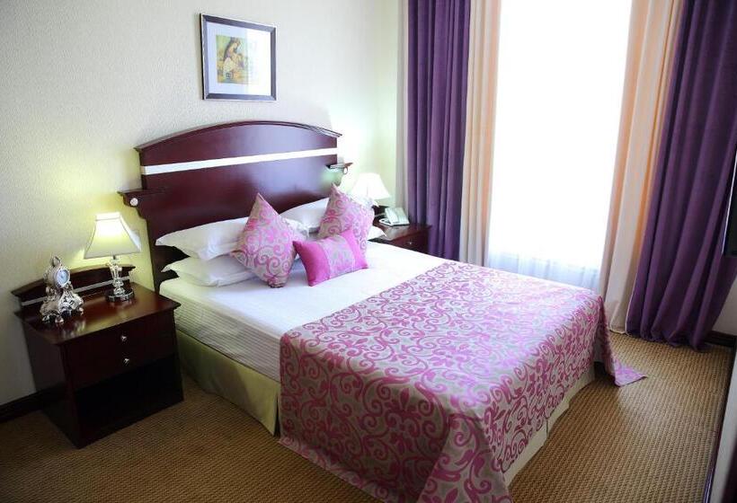 آپارتمان 2 خوابه, Park Hotel Bishkek