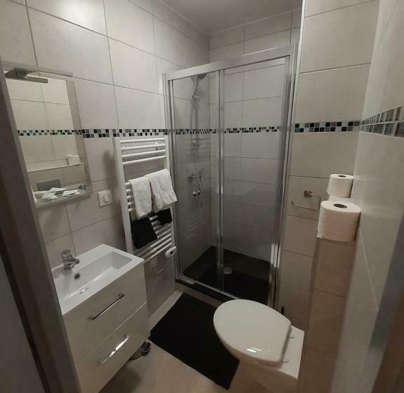 استودیوی استاندارد, Les Appartements Du Saint Hubert