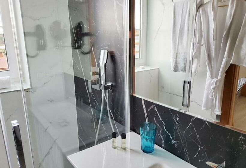 Номер Стандарт, Marques De Aguilar