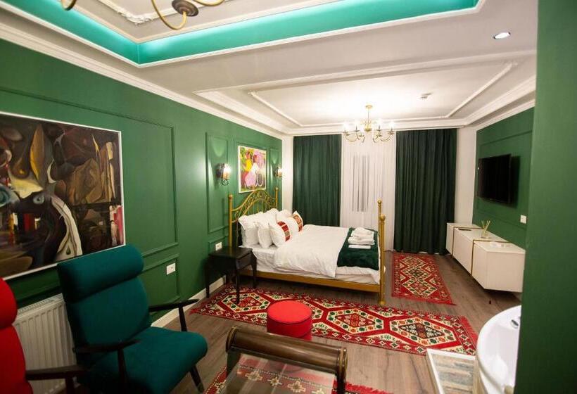 חדר סופריור עם מיטת קינג, Boutique Hotel Kooperativa