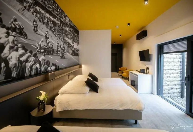 デラックスルーム, Boutique Hôtel, La Cour De La Reine, Rooftop & Bistronomique Restaurant