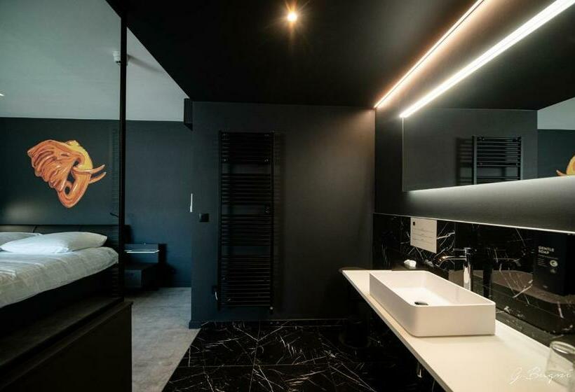 غرفة ديلوكس, Boutique Hôtel, La Cour De La Reine, Rooftop & Bistronomique Restaurant