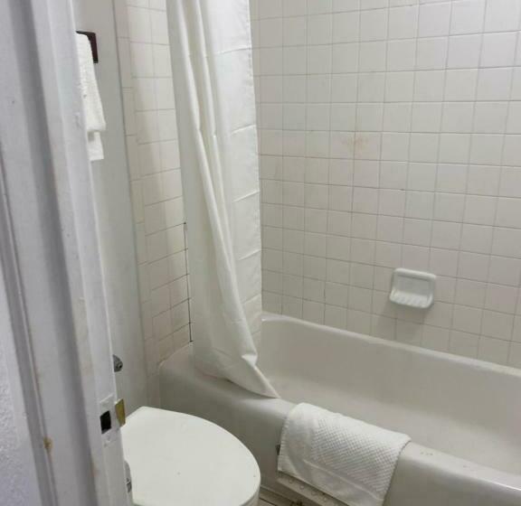 Номер Economy, Luxury Inn