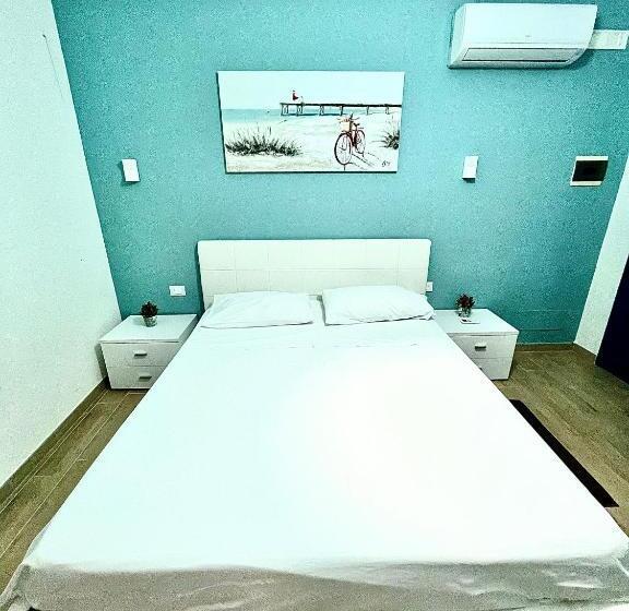 标准间, B&b Santorini