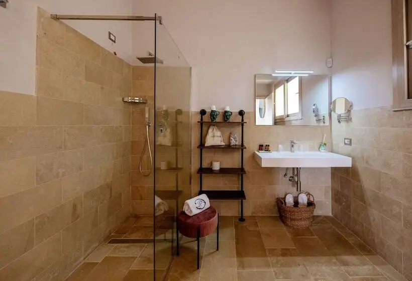デラックスルーム, Poggio Leano Boutique