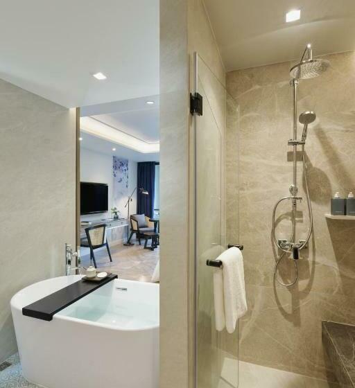 اتاق استاندارد با تخت بزرگ, Maladee Rendezvous Hotel Chiang Mai