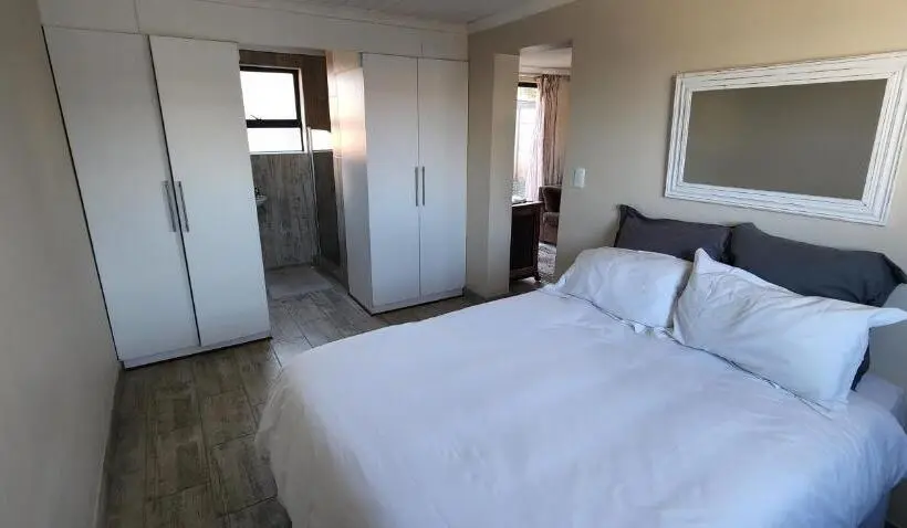１階の１ベッドルームアパートメント, Bayswater Guest Rooms