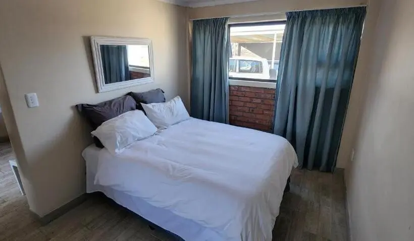 １階の１ベッドルームアパートメント, Bayswater Guest Rooms