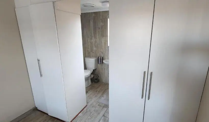１階の１ベッドルームアパートメント, Bayswater Guest Rooms