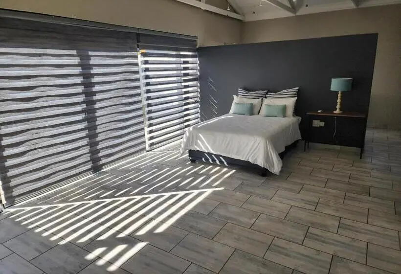 デラックスルーム, Bayswater Guest Rooms