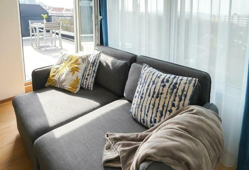 Superior studio with balcony, Citadines South Vienna