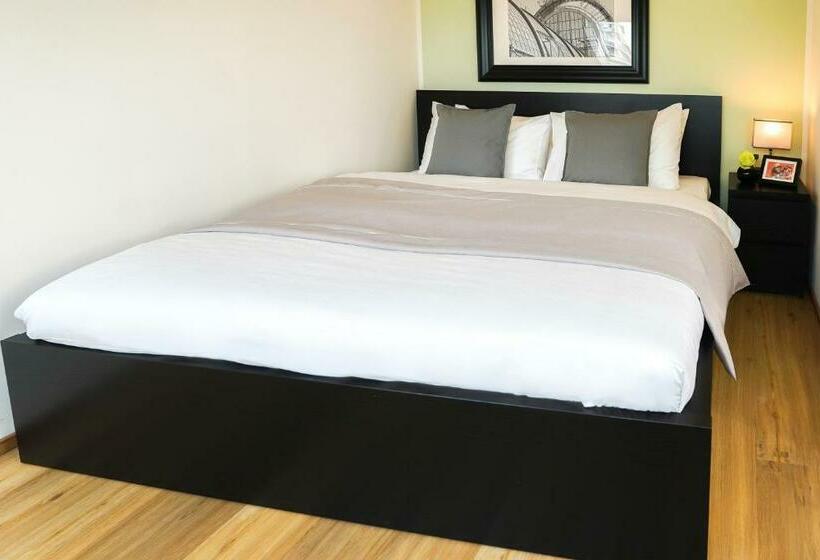 Superior studio with balcony, Citadines South Vienna