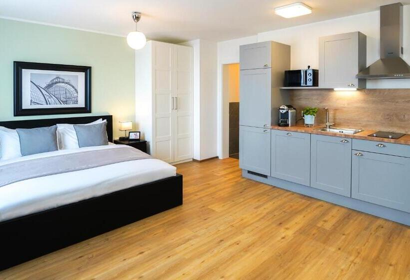 스탠다드 스튜디오, Citadines South Vienna