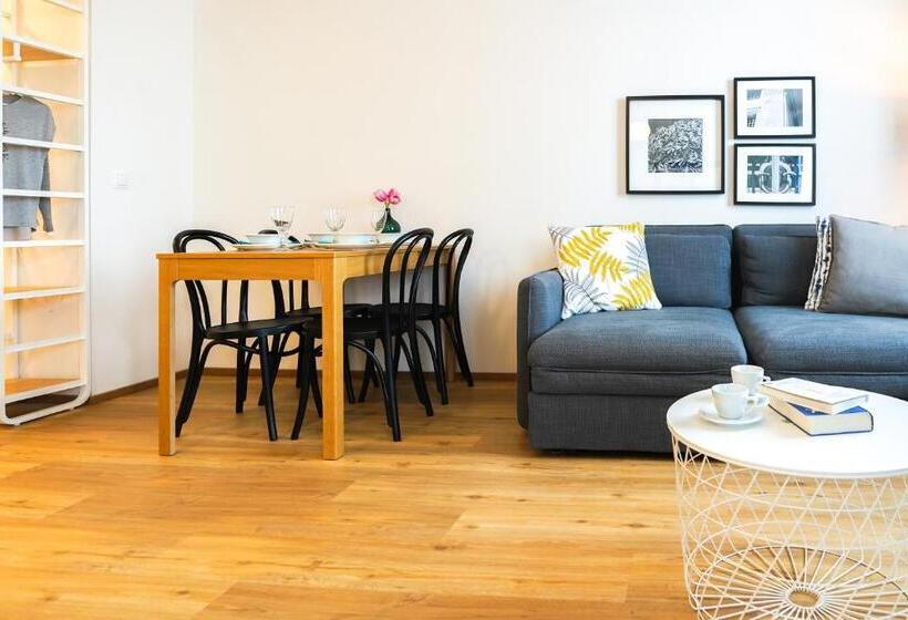 استودیوی استاندارد, Citadines South Vienna