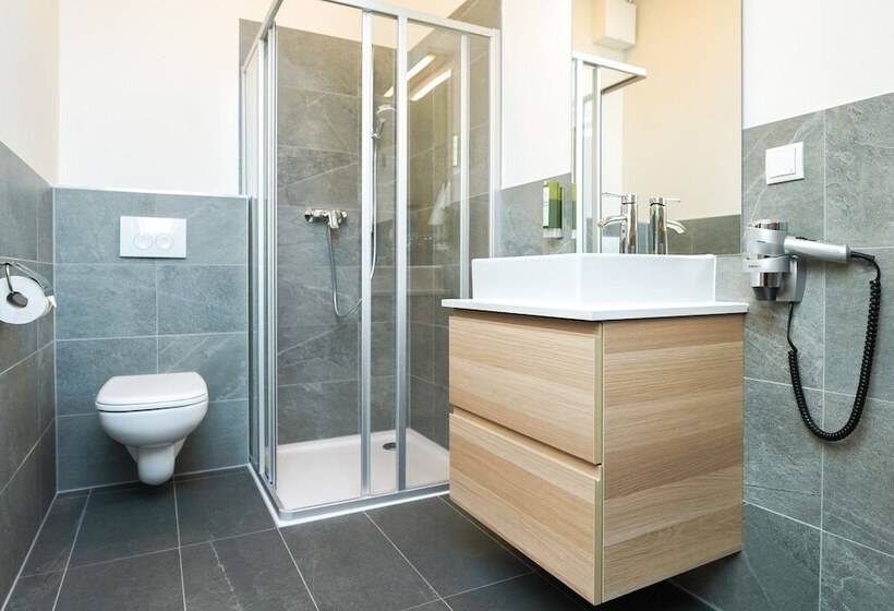 استودیوی استاندارد, Citadines South Vienna