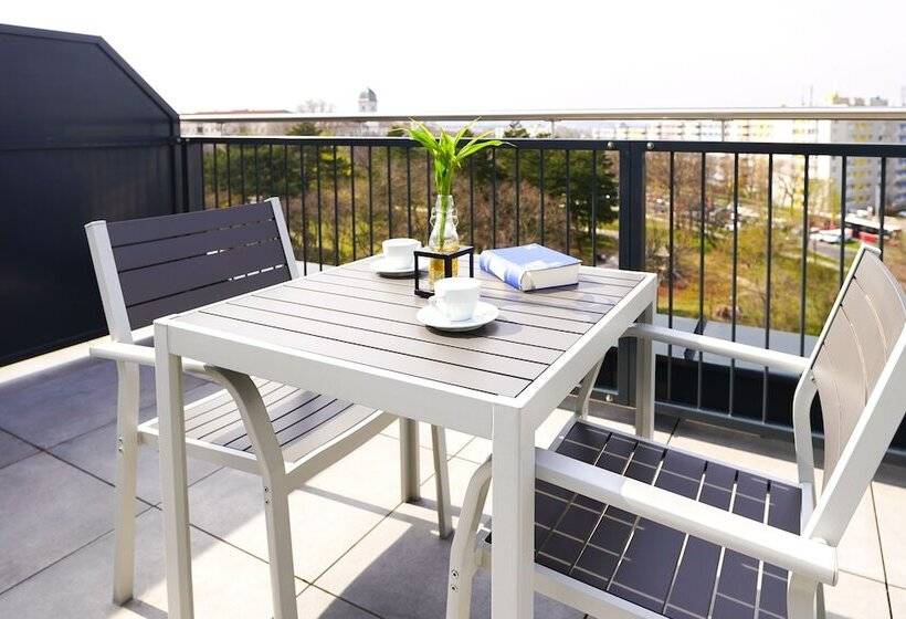 Superior studio with balcony, Citadines South Vienna