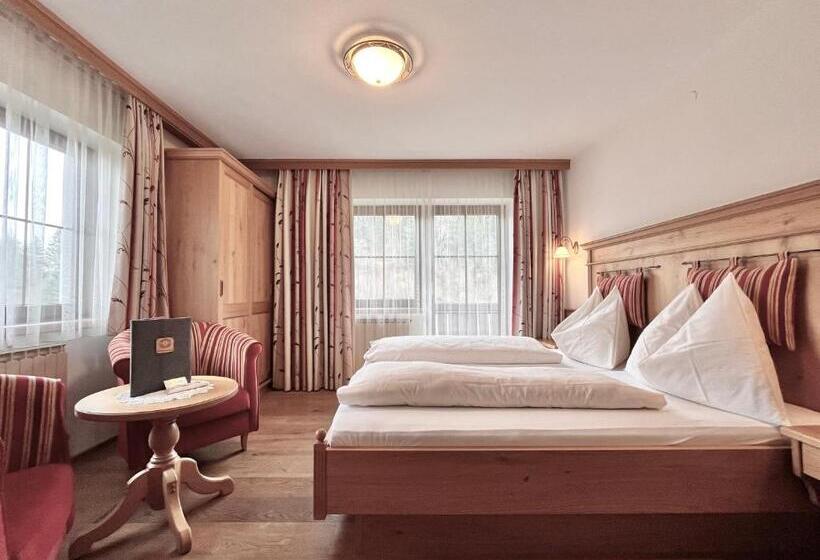 Номер Стандарт Вид на Горы, Untergrundgut