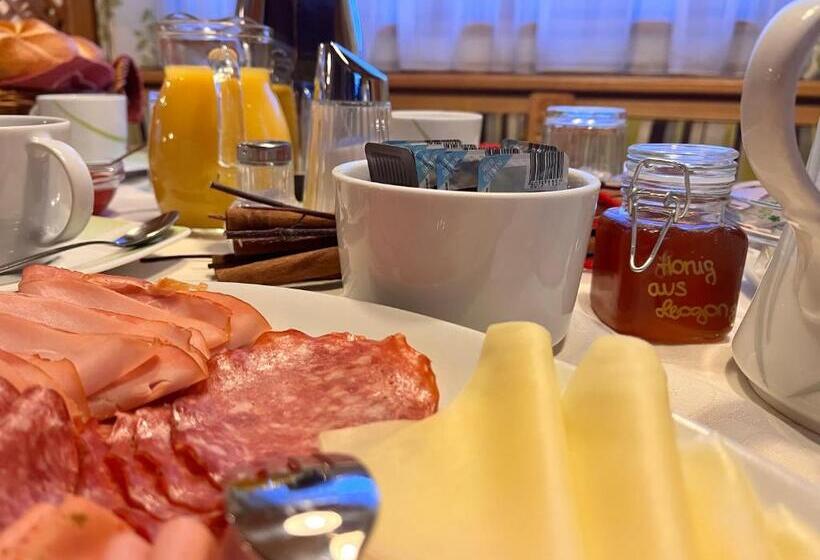 Номер Economy, Untergrundgut