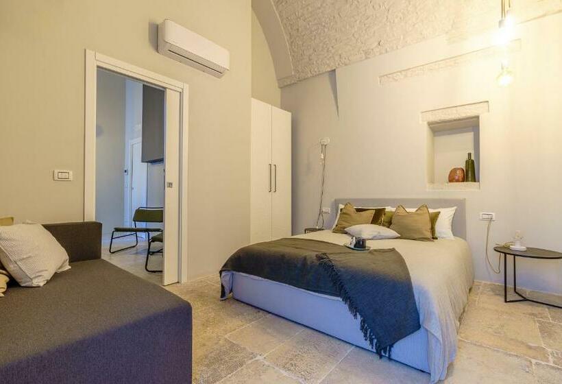 חדר דלוקס, Paso A Paso