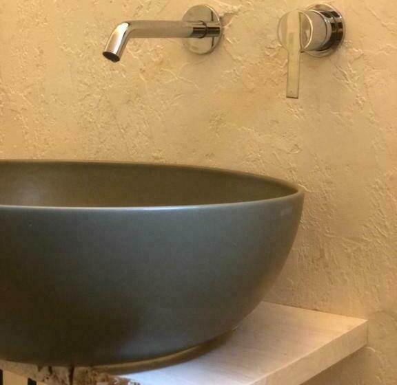 חדר דלוקס, Paso A Paso