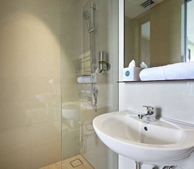 Studio Standard, Komune Living & Wellness In The Park