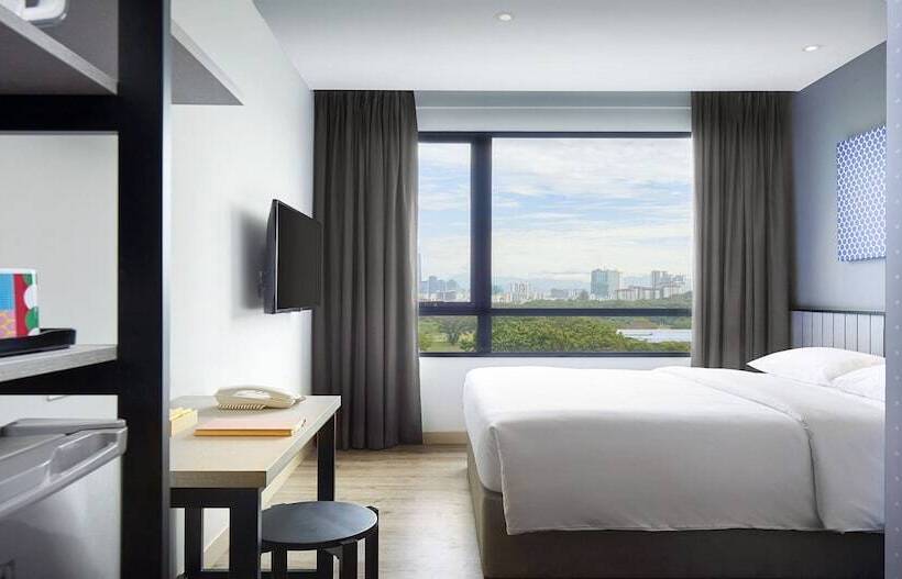 استودیوی استاندارد با تخت دو نفره بزرگ, Komune Living & Wellness In The Park