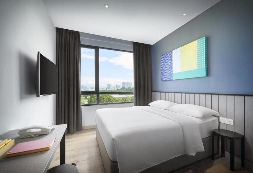 Studio Standard Łóżko Queen Size, Komune Living & Wellness In The Park