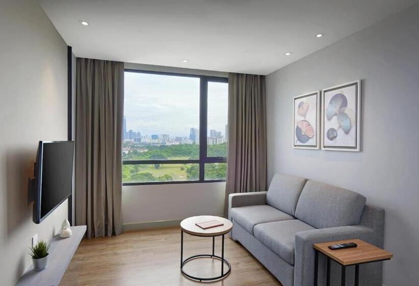 Studio Standard, Komune Living & Wellness In The Park