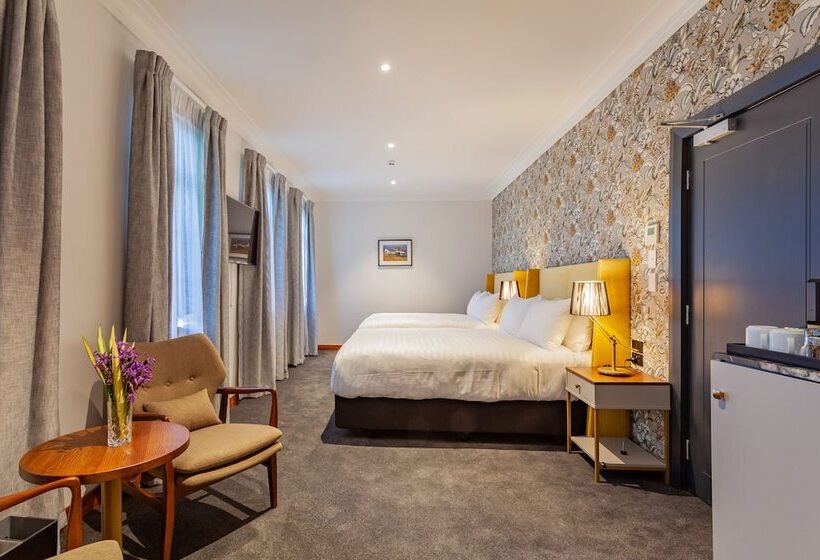 اتاق لوکس, Wigram