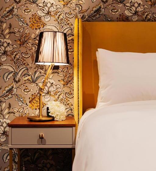 اتاق سوپریور با تخت بزرگ, Wigram