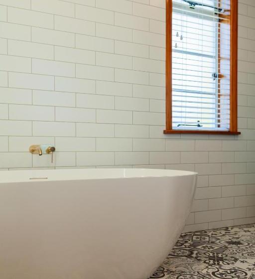 اتاق سوپریور با تخت بزرگ, Wigram