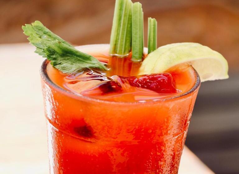 اتاق خانوادگی, Ocean Sports Resort