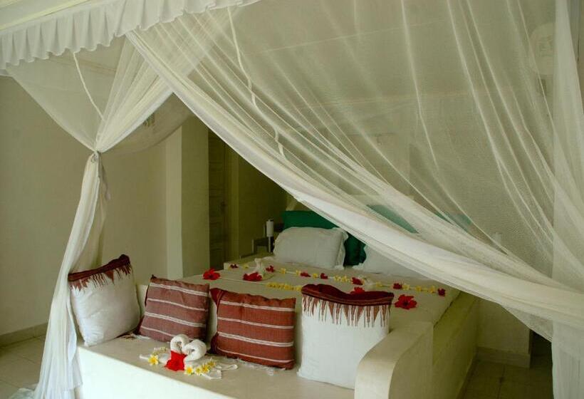 سوییت لوکس, Ocean Sports Resort