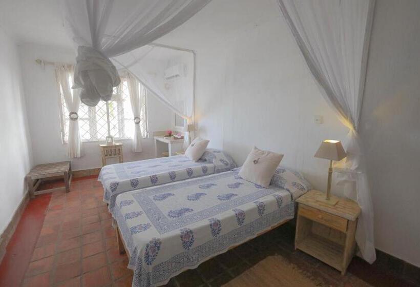 خانه 4 خوابه, Ocean Sports Resort