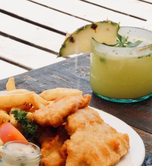 اتاق خانوادگی, Ocean Sports Resort