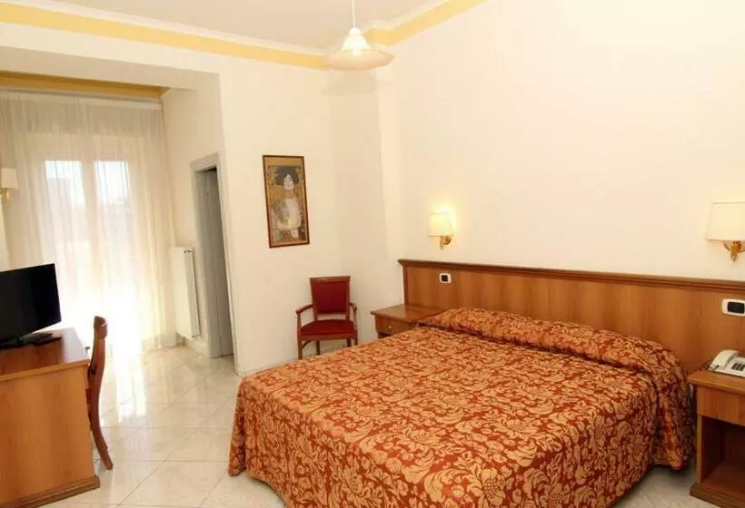 اتاق استاندارد, Reale