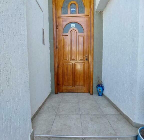 Pokój Standard, къща за гости West