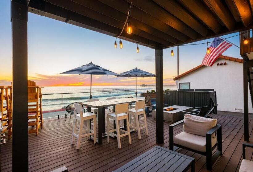 جناح سوبيريور مطل علي البحر, The Marbella