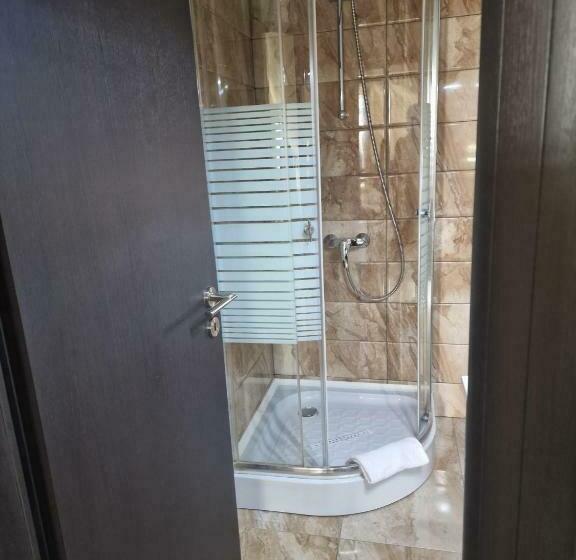 اتاق لوکس با بالکن, Casa Andu