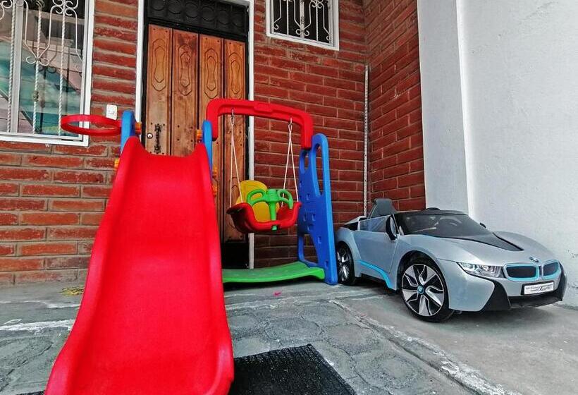 اتاق استاندارد یک نفره, Lagoon Hotel Chugchilan