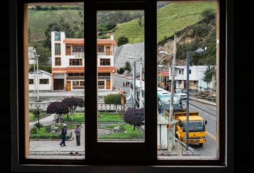 اتاق استاندارد یک نفره, Lagoon Hotel Chugchilan