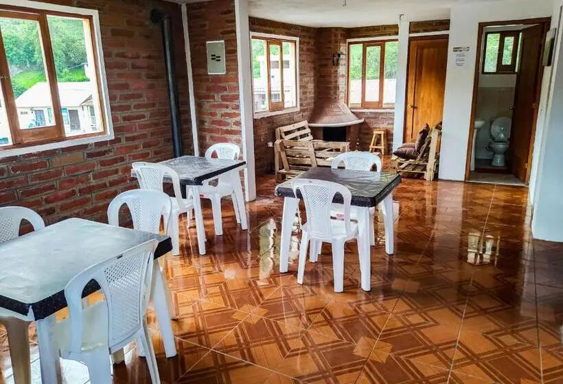 Standard Yhden Hengen Huone, Lagoon Hotel Chugchilan