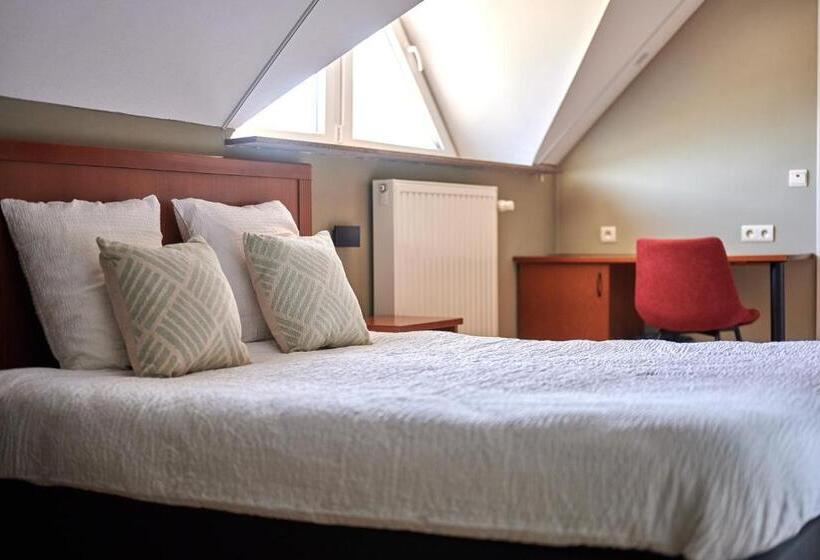 スタンダード４人部屋, B&b Abdeshof