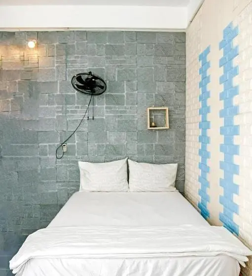 اتاق استاندارد با تخت بزرگ, Bụi Hostel   Bến Tàu Rạch Giá