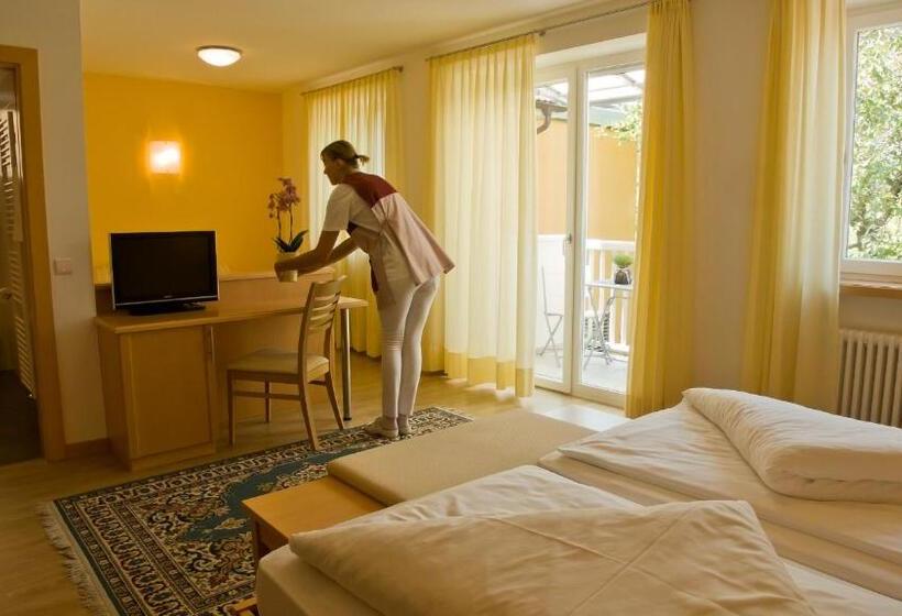 带阳台的豪华间, Frangart An Der Weinstraße